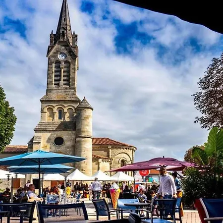Dom wakacyjny Near Bergerac Vineyards