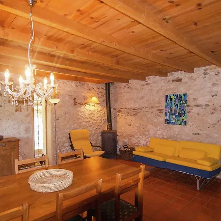Detached Family With Terrace And Garden *